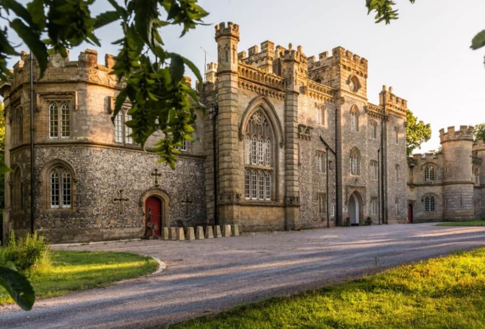 CASTLE GORING CASTLE GORING